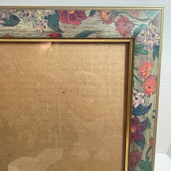 Hand-Painted Floral Wood Picture Frame With Gold Trim 8x10 Inch Display Tabletop - Picture 3 of 10